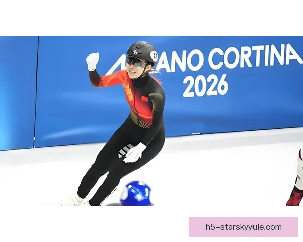 短道女子接力B组中国第一美国违规